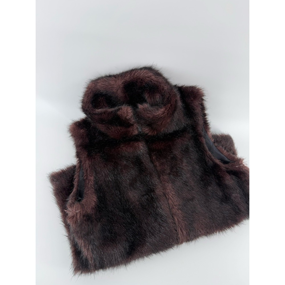 Calvin Klein Womens‎ Faux Fur Zip Front Vest (19 chest 26 length) Brown burgundy